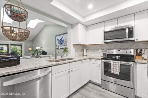 169 Aruba Ln., Ponte Vedra Beach FL - photo 9 of 84