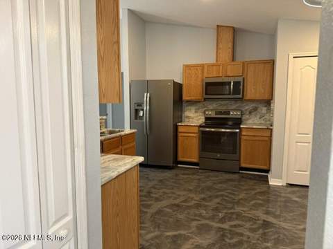 129 Dover Bluff Drive, Orange Park FL - photo 7 of 28