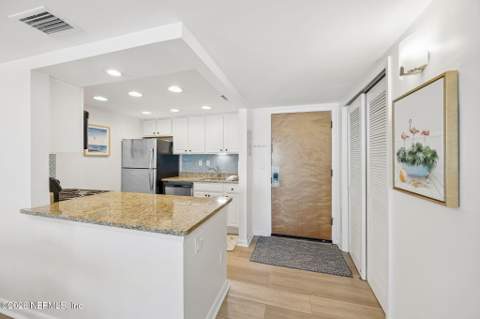 233 Sandcastles Court Court #233, Fernandina Beach FL - photo 15 of 59