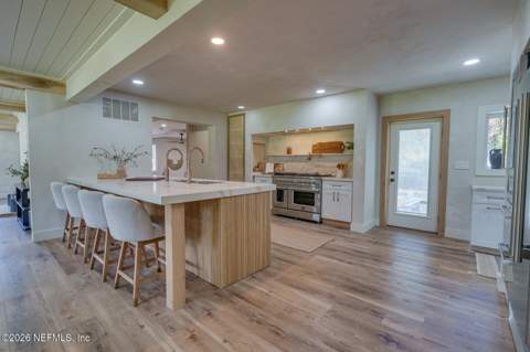 2346 Jose Circle, Jacksonville FL - photo 8 of 58