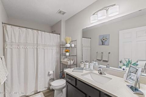 6050 Patriots Landing Lane, Jacksonville FL - photo 22 of 36