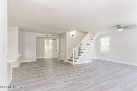 4571 Park Street, Jacksonville FL - photo 9 of 20