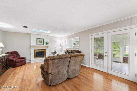 2230 Hopkins Street, Orange Park FL - photo 8 of 48