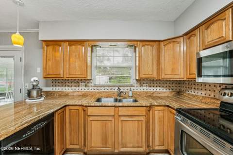 2230 Hopkins Street, Orange Park FL - photo 16 of 48