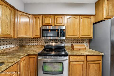 2230 Hopkins Street, Orange Park FL - photo 17 of 48