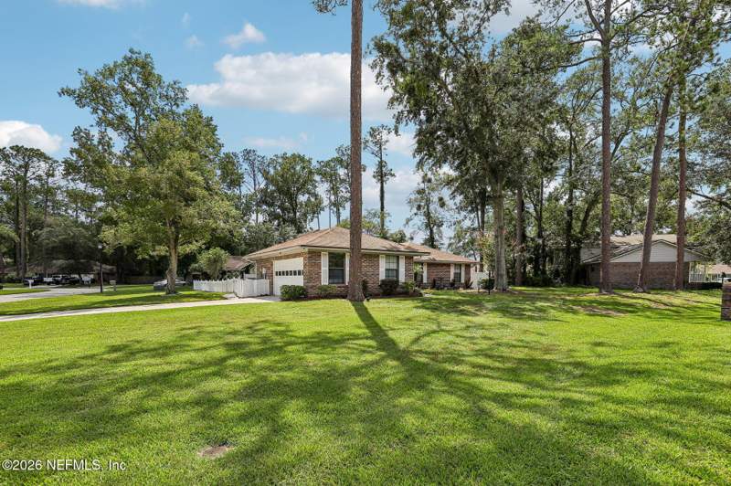 3 bedroom Single Family Residence at 510 San Clementi Drive, Peters Creek South, Fleming Island — photo 3