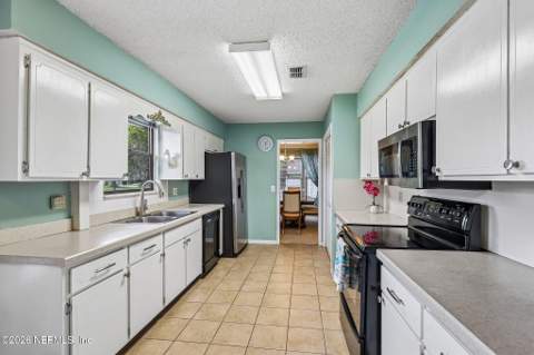 510 San Clementi Drive, Fleming Island FL - photo 17 of 51