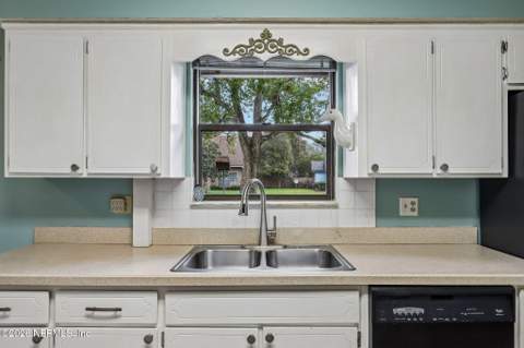 510 San Clementi Drive, Fleming Island FL - photo 18 of 51