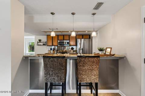 436 9th Avenue, Jacksonville Beach FL - photo 10 of 34