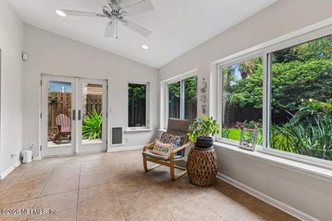 436 9th Avenue, Jacksonville Beach FL - photo 15 of 34
