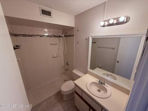 8323 Century Point Drive, Jacksonville FL - photo 6 of 29