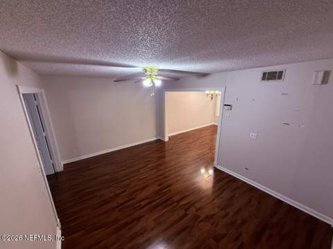 8323 Century Point Drive, Jacksonville FL - photo 15 of 29