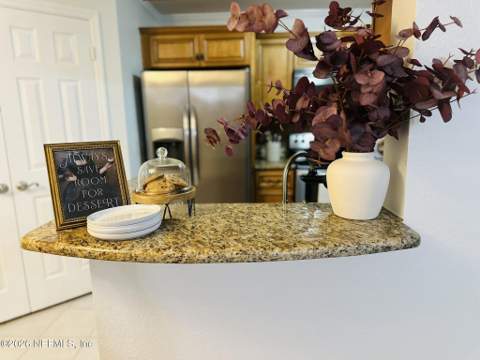 7800 Point Meadows Drive #531, Jacksonville FL - photo 6 of 38