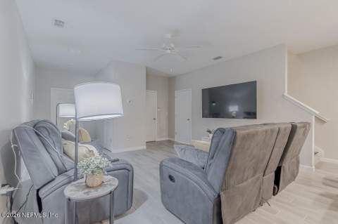 13249 Spartina Grass Drive, Jacksonville FL - photo 9 of 30