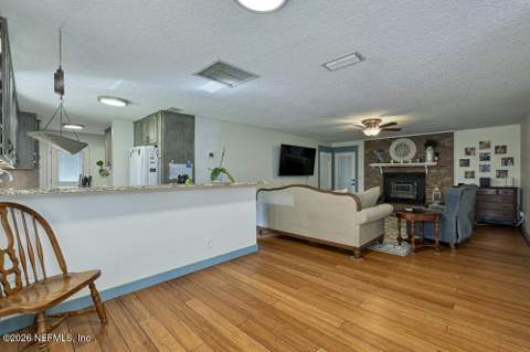 7068 Oakridge Drive, Glen St. Mary FL - photo 6 of 45