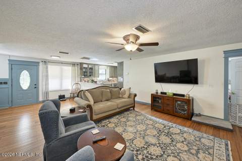 7068 Oakridge Drive, Glen St. Mary FL - photo 11 of 45