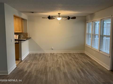 3434 Blanding Boulevard #212, Jacksonville FL - photo 8 of 40