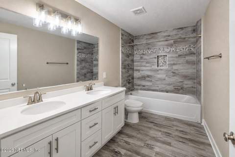1380 Ottawa Avenue, Jacksonville FL - photo 7 of 25