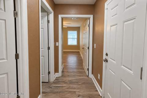 1380 Ottawa Avenue, Jacksonville FL - photo 8 of 25