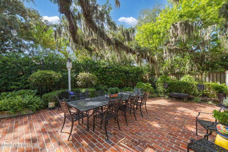 4 bedroom Single Family Residence at 1740 Edgewood Avenue, Avondale, Jacksonville — photo 5