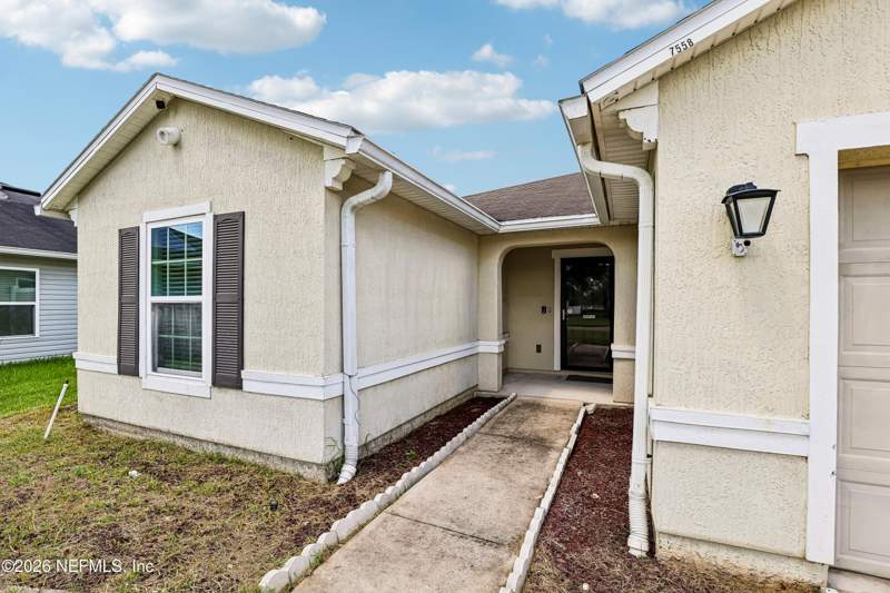 3 bedroom Single Family Residence at 7558 GROSSMAN Court, Westland Oaks, Jacksonville — photo 4