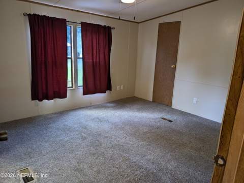 120 Reaves Avenue, Interlachen FL - photo 11 of 26