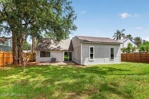 3918 Pine Breeze Road, Jacksonville FL - photo 18 of 19