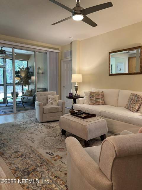 8601 Little Swift Circle #30-F, Jacksonville FL - photo 10 of 33