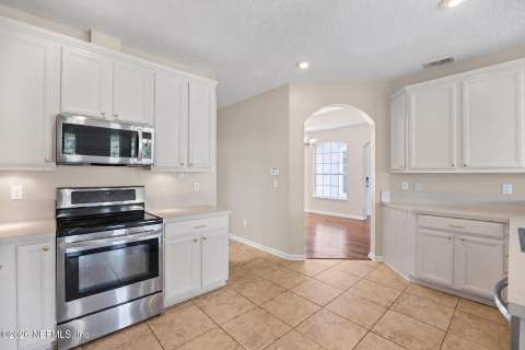 2970 Piedmont Manor Drive, Orange Park FL - photo 17 of 101