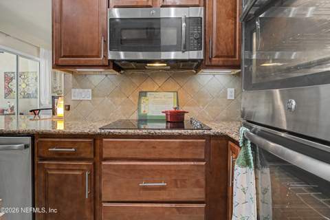3529 Oglebay Drive, Green Cove Springs FL - photo 18 of 60