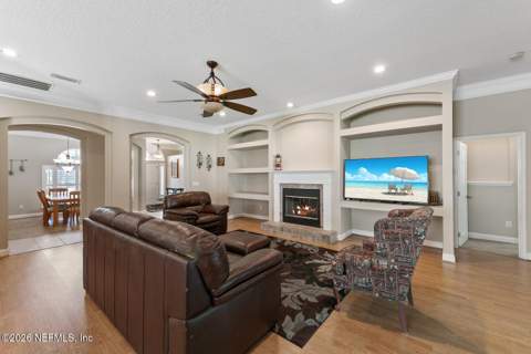 3078 Wandering Oaks Drive, Orange Park FL - photo 11 of 58