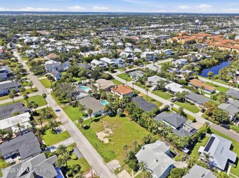 123 30th Avenue, Jacksonville Beach FL - photo 10 of 44