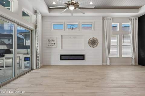 10707 Aventura Drive, Jacksonville FL - photo 9 of 74