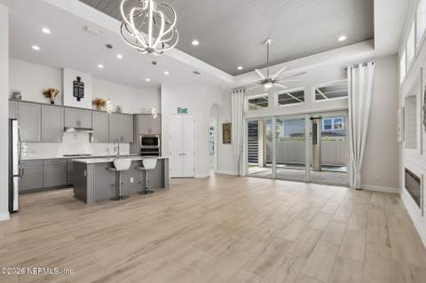 10707 Aventura Drive, Jacksonville FL - photo 13 of 74