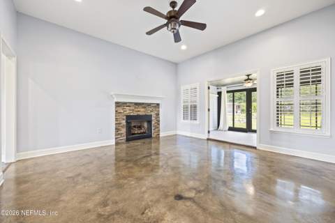 7016 OAK RIDGE Drive, Glen St. Mary FL - photo 8 of 67