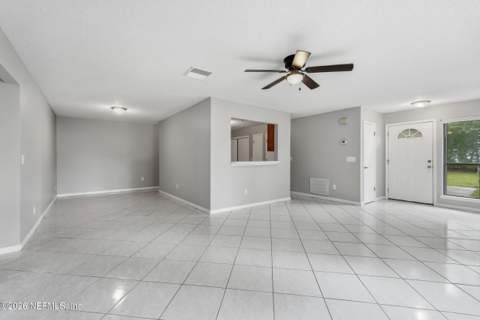 897 Candleknoll Lane, Jacksonville FL - photo 6 of 24