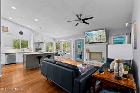 2884 Waverly Falls Court, Jacksonville FL - photo 8 of 64