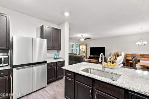 3052 Hawks Hill Lane, Jacksonville FL - photo 10 of 29