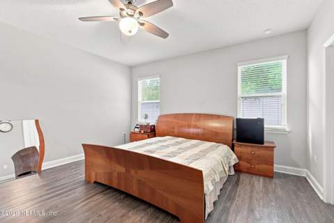 3052 Hawks Hill Lane, Jacksonville FL - photo 12 of 29