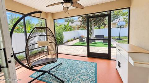 12234 Lavenhorn Road, Jacksonville FL - photo 21 of 38