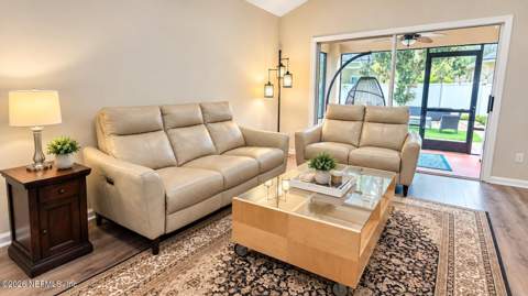 12234 Lavenhorn Road, Jacksonville FL - photo 12 of 38