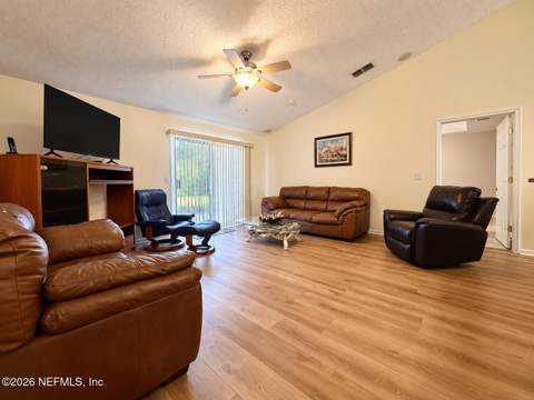 1824 Hawkins Cove Drive, Jacksonville FL - photo 11 of 29