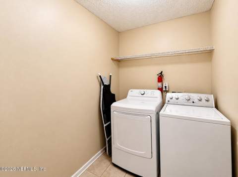 1824 Hawkins Cove Drive, Jacksonville FL - photo 20 of 29
