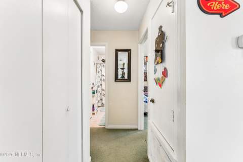 8812 Cavender Drive, Jacksonville FL - photo 12 of 30