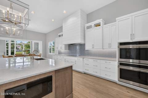 5244 Commissioners Drive, Jacksonville FL - photo 16 of 67