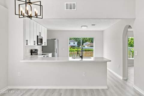 6614 Gentle Oaks Drive, Jacksonville FL - photo 14 of 45