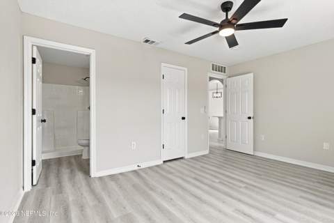 6614 Gentle Oaks Drive, Jacksonville FL - photo 22 of 45