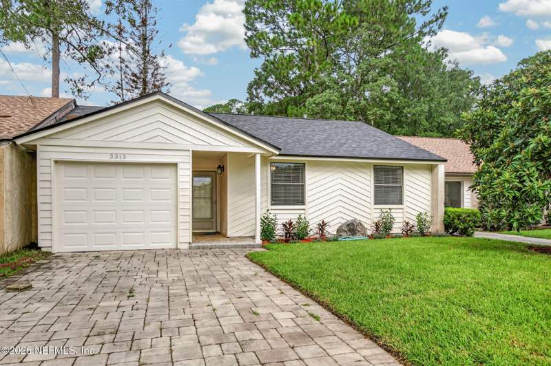 3 bedroom Single Family Residence at 3313 W DONZI Way, Lake Mandarin, Jacksonville — photo 3