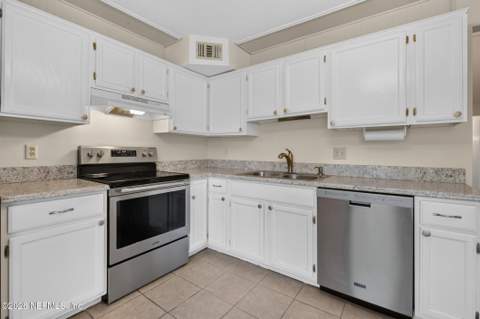 3313 W DONZI Way, Jacksonville FL - photo 13 of 35