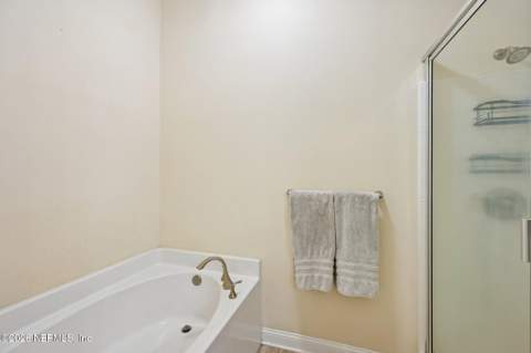 6558 Pemberley Lane, Jacksonville FL - photo 16 of 38